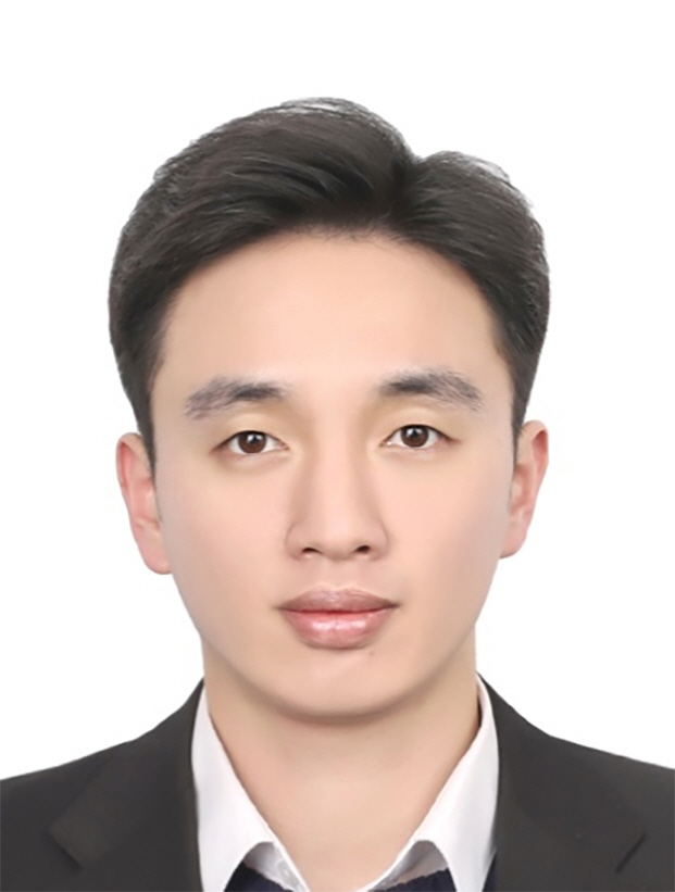 이 상 준 사진